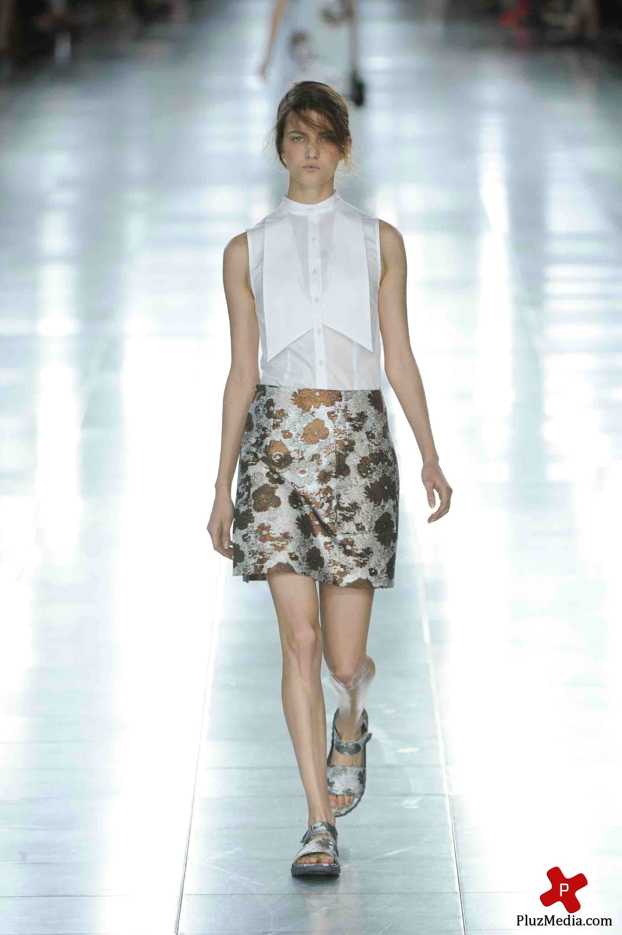 London Fashion Week Spring Summer 2012 - Christopher Kane - Catwalk | Picture 82680